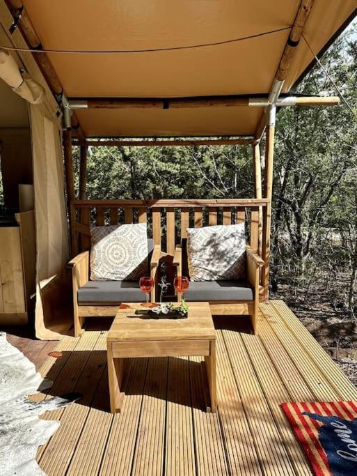 Hotel 12 Fires Luxury Glamping With Heating #5 à Johnson City Extérieur photo