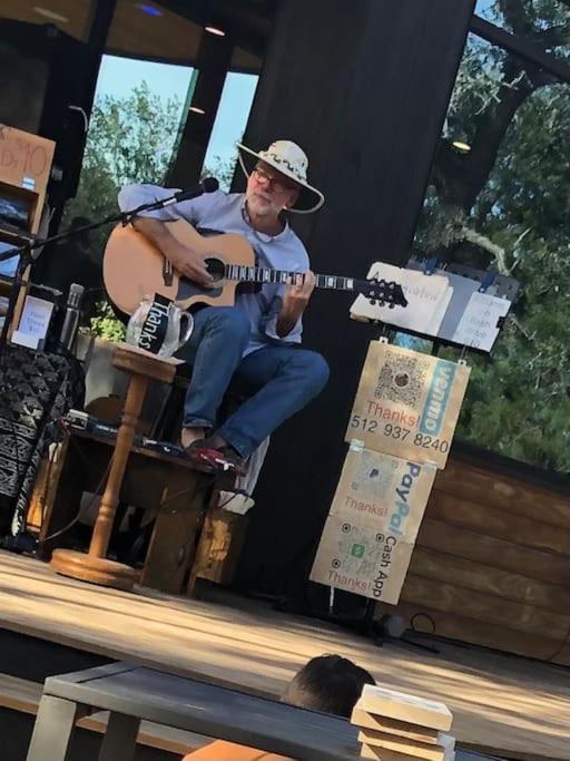 Hotel 12 Fires Luxury Glamping With Heating #5 à Johnson City Extérieur photo