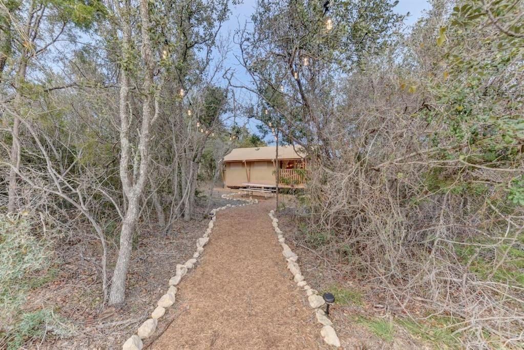 Hotel 12 Fires Luxury Glamping With Heating #5 à Johnson City Extérieur photo