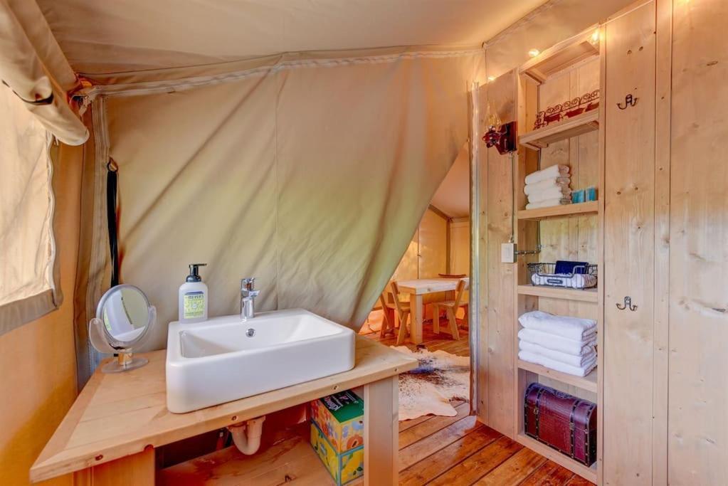 Hotel 12 Fires Luxury Glamping With Heating #5 à Johnson City Extérieur photo